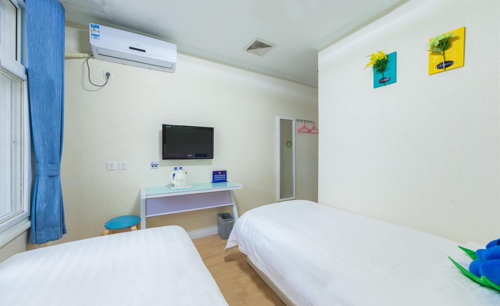 Peking Uni Youth Hostel Екстериор снимка