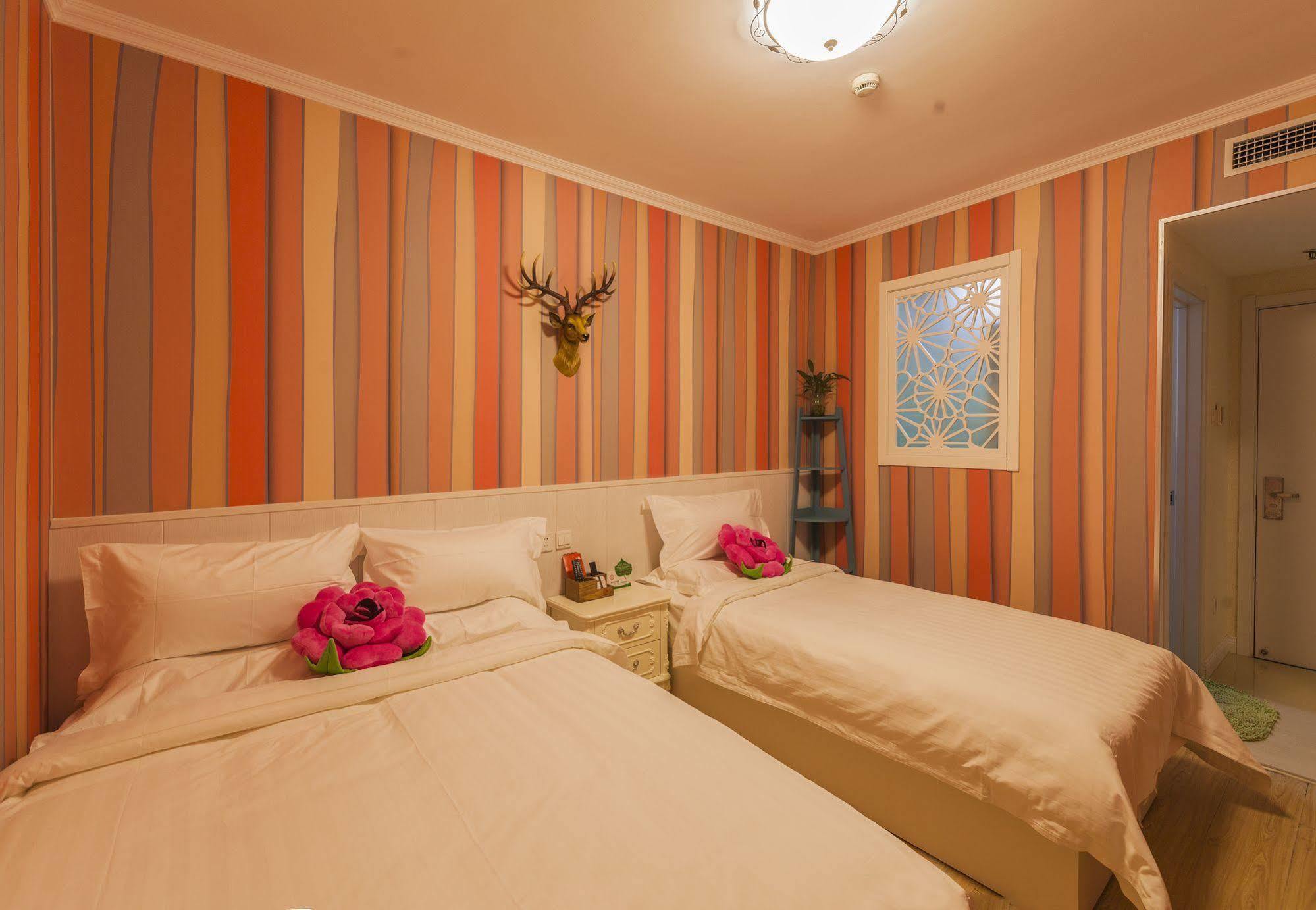 Peking Uni Youth Hostel Екстериор снимка