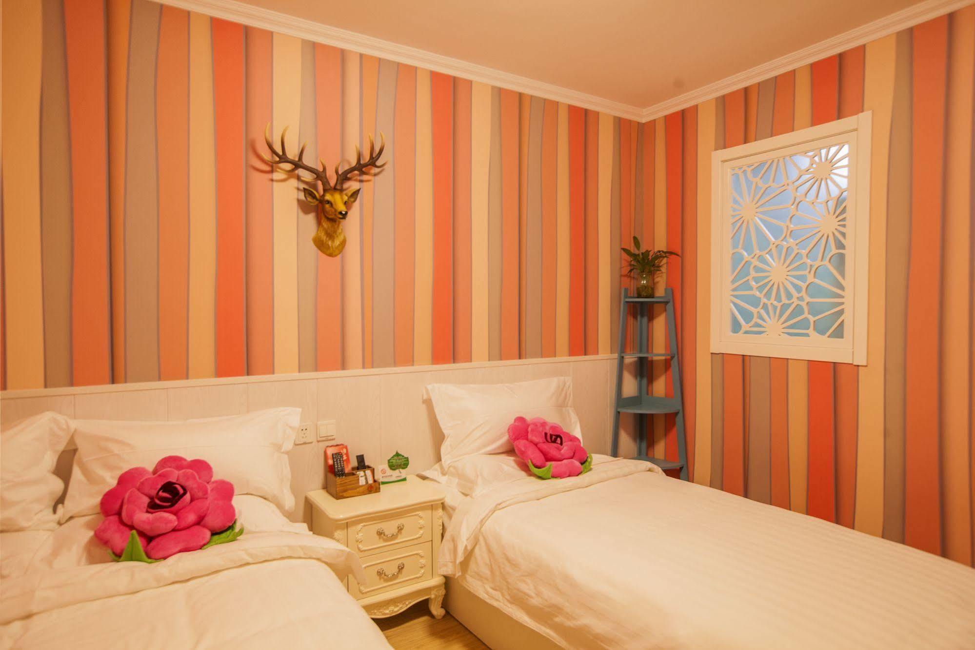 Peking Uni Youth Hostel Екстериор снимка